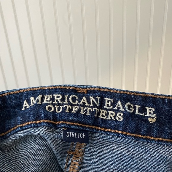 American Eagle Shorts - Picture 2 of 3